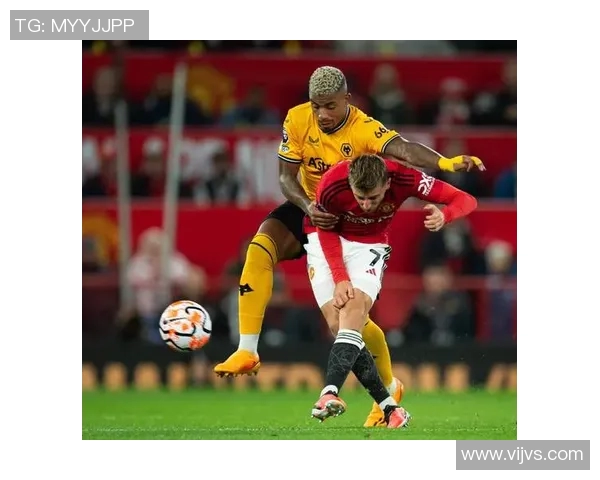 曼联最新动态全面解析球员转会战术调整及未来展望一网打尽 曼联最新动态全面解析球员转会战术调整及未来展望一网打尽