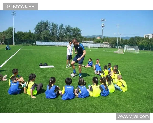 英超球队青训体系的成功经验与未来发展趋势探讨