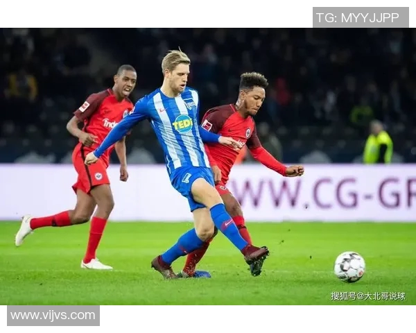 杜塞尔多夫客场殊死一战逼平德甲强队，收获宝贵1分！