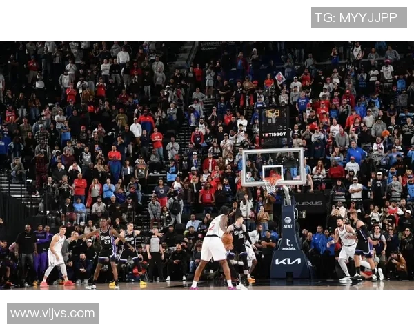 快船新秀砍下生涯最高得分,助球队逆转胜利 快船新秀砍下生涯最高得分,助球队逆转胜利