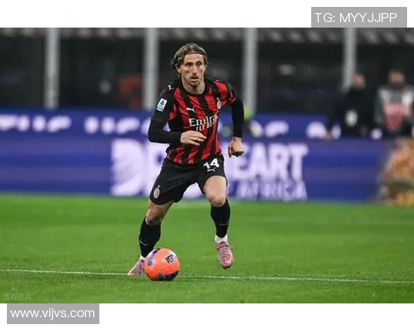 意甲联赛重磅！AC米兰豪取胜利，获得连胜纪录！