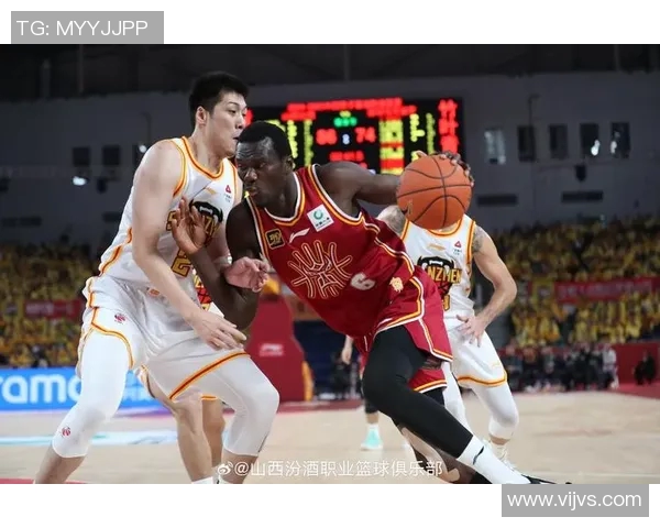 新赛季预测:深圳马可波罗有望冲击总冠军,实力暴涨引球迷热议 新赛季预测:深圳马可波罗有望冲击总冠军,实力暴涨引球迷热议